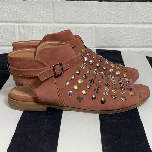 Free People Shoes - 🎉FreePeople ‘Hayes’ leather studded boot sandal🎉